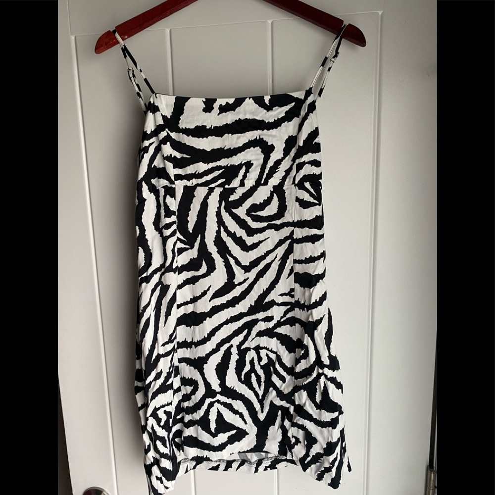 NEW! Zara zebra print dress. Medium.